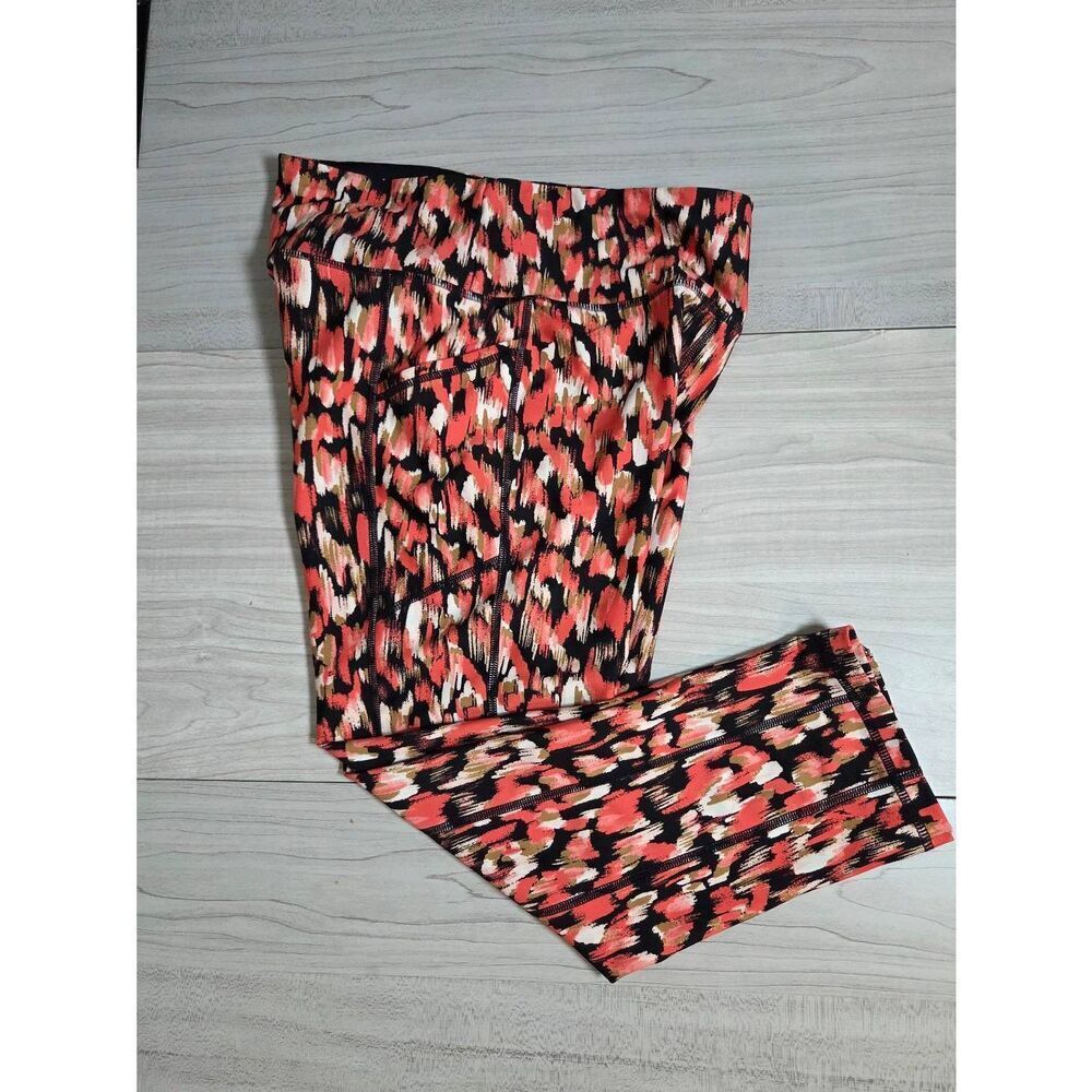 DKNY Sport High Waisted Printed 7/8 Leggings with Pockets - Coral/Black, Size M